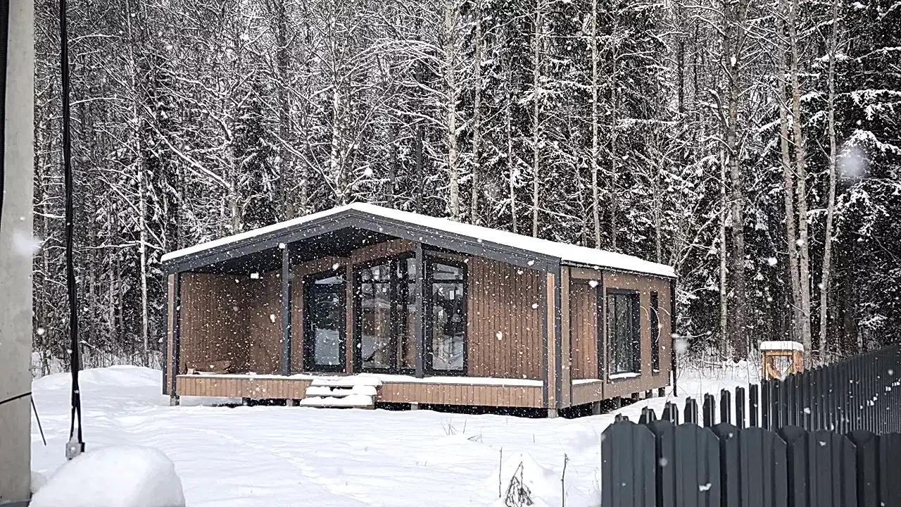 Каркасный дом 9х9 в Ладоге