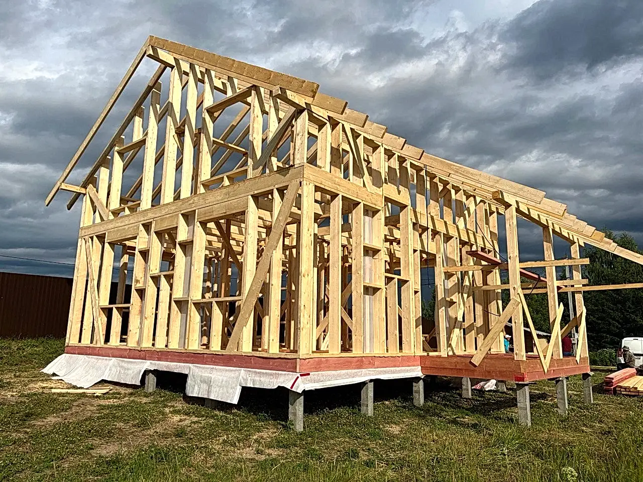 Каркасный дом 8х8 в Петрово