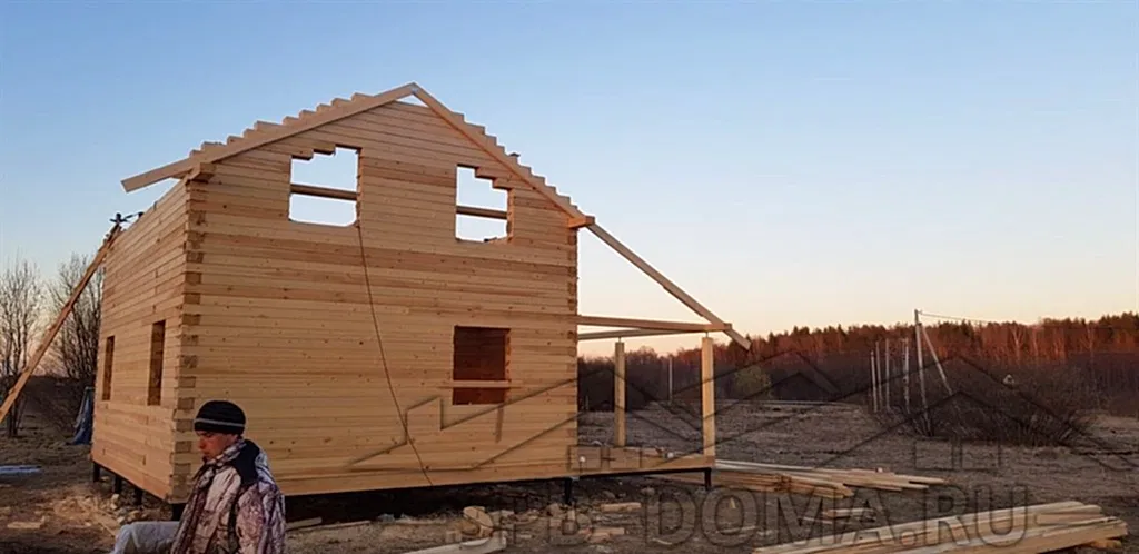 Дом из бруса в п. Ропша