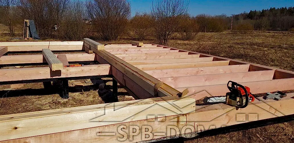 Дом из бруса в п. Ропша