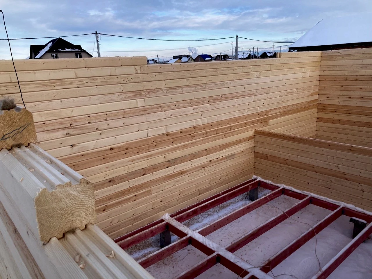 Сруб под усадку 5х10 Монделево