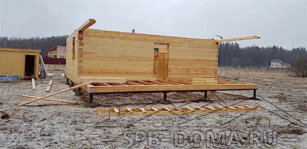 Дом из бруса в п. Ропша