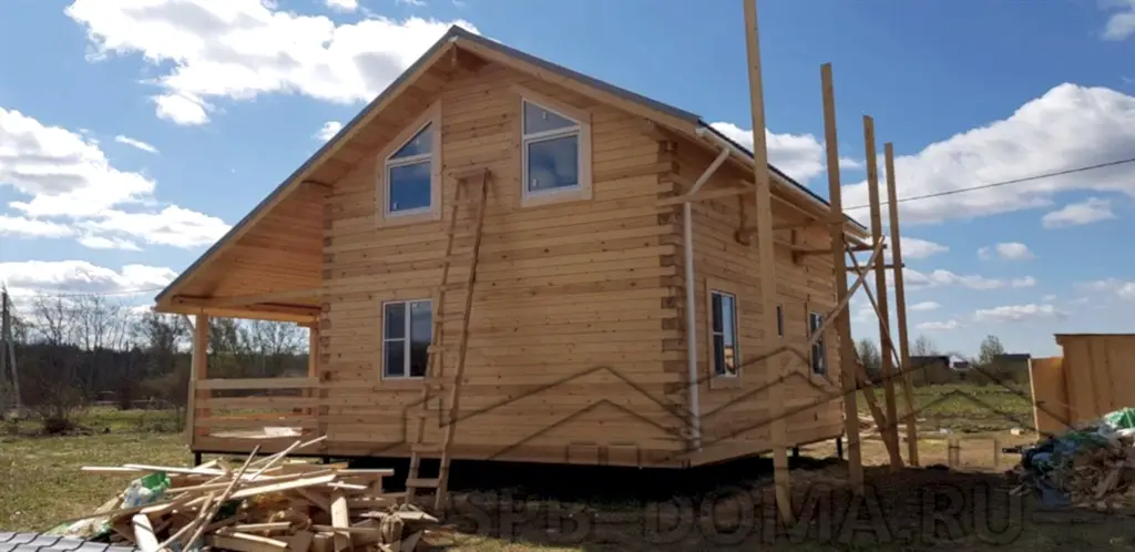 Дом из бруса в п. Ропша