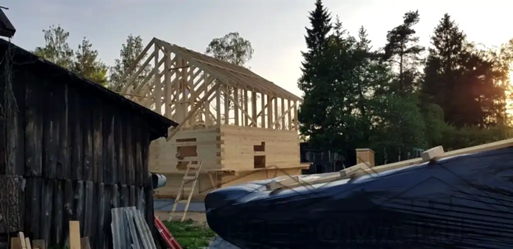 Дом из бруса в п. Отрадное