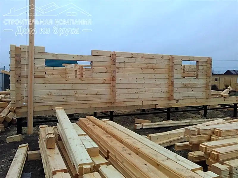 Дом из бруса 9х9,5 в снт Самсоновка