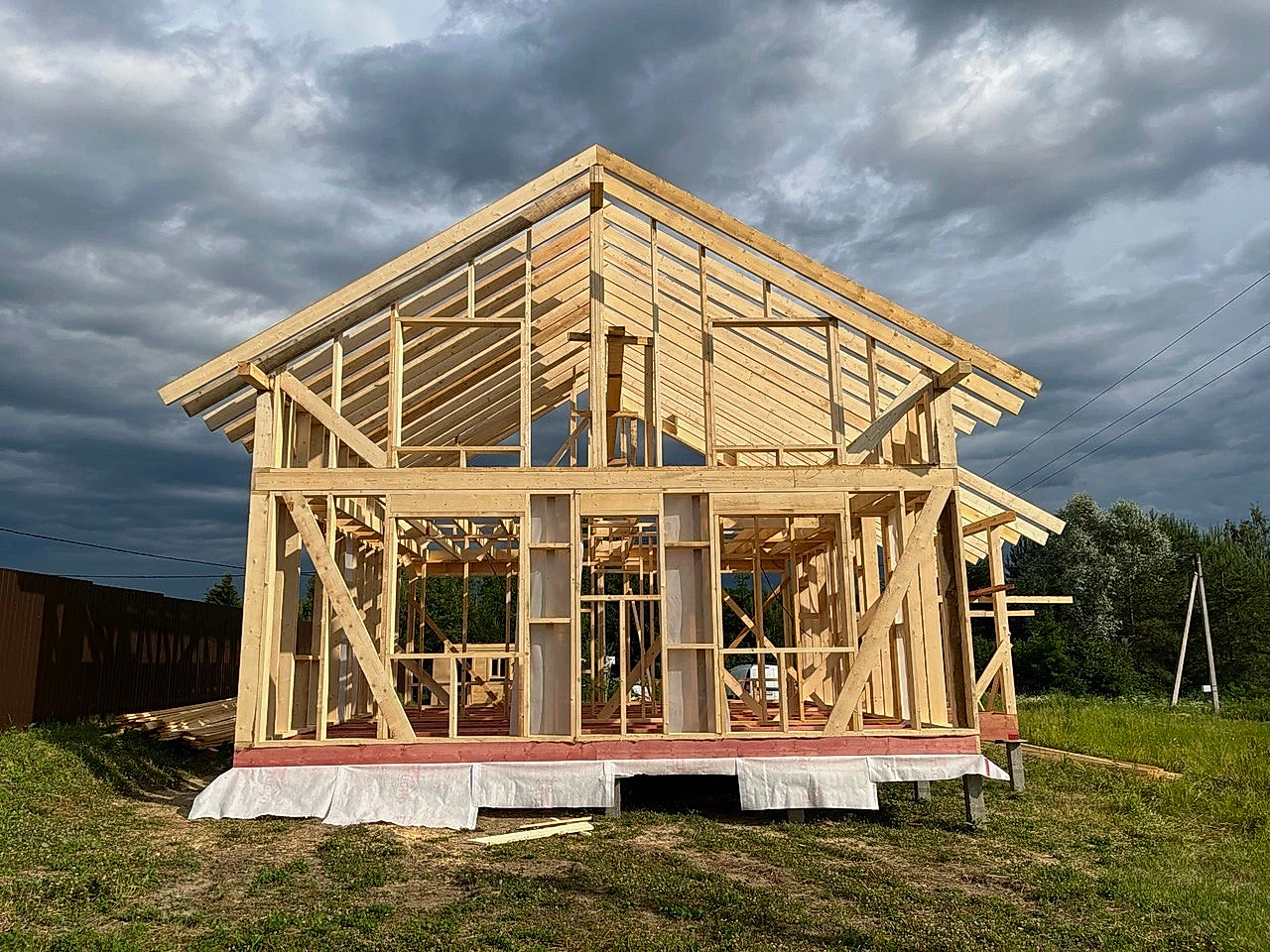 Каркасный дом 8х8 в Петрово