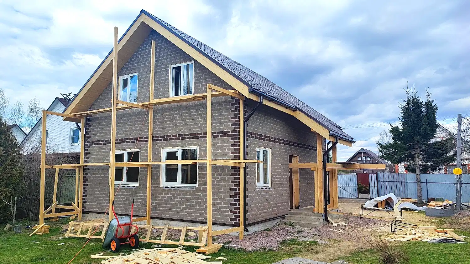 Каркасный дом 9х9 в Кискелово