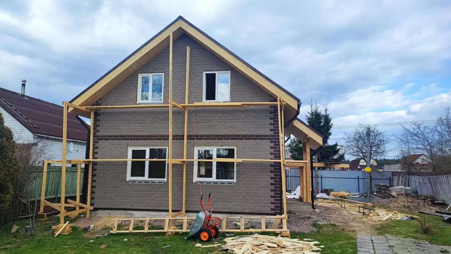 Каркасный дом 9х9 в Кискелово