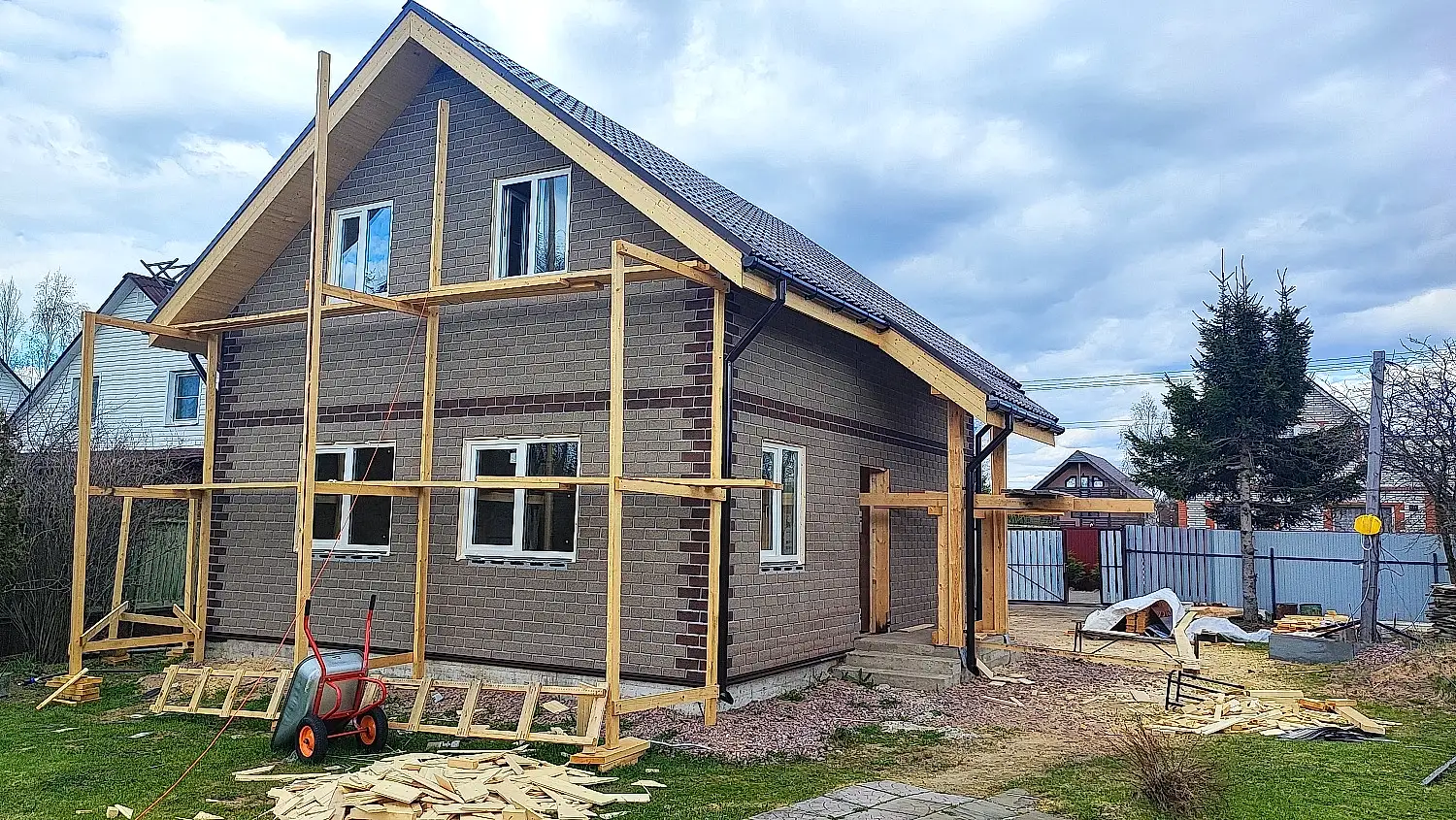 Каркасный дом 9х9 в Кискелово